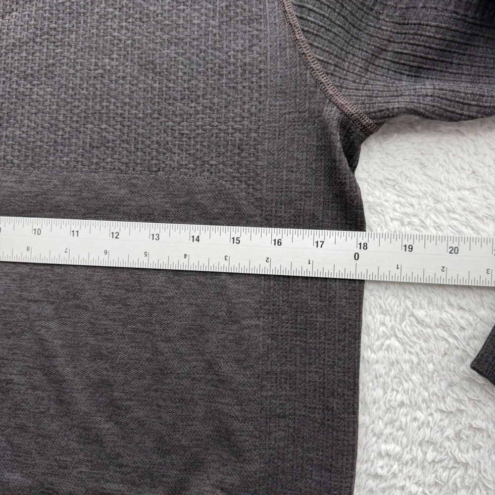 Lululemon‎ Engineered Warmth Crewneck Sweater Mens XS Grey Merino Wool LM3CDES